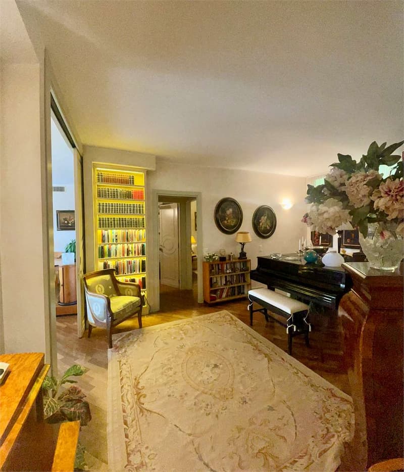 Prestigioso appartamento duplex con terrazza e meravigliosa vista lago (6)