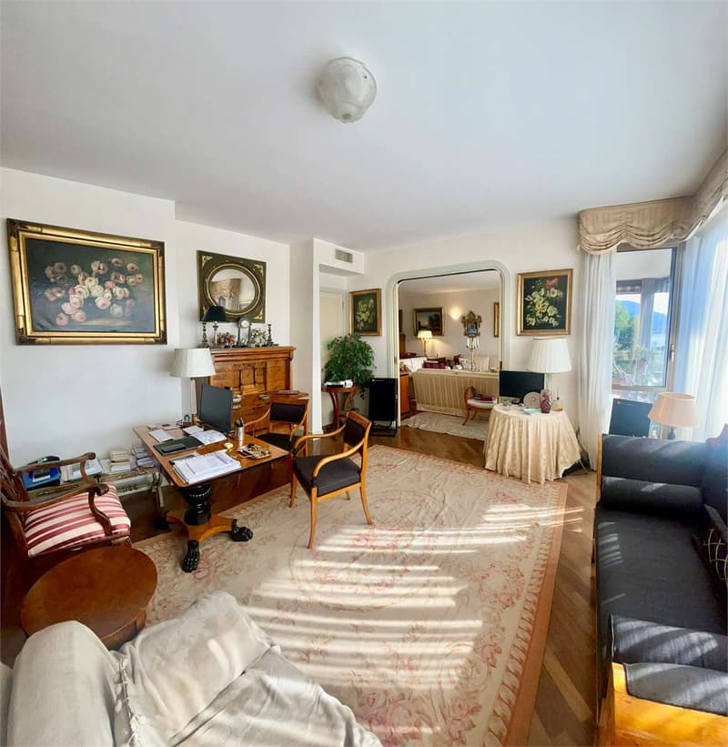 Prestigioso appartamento duplex con terrazza e meravigliosa vista lago (8)
