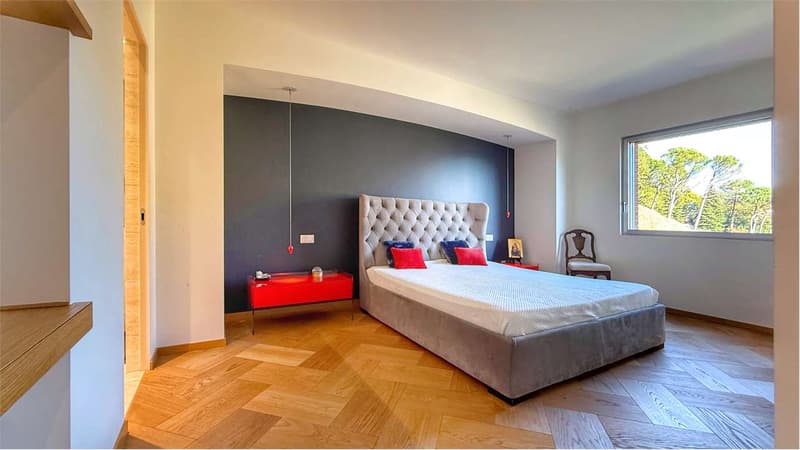 Stupendo attico duplex con vista lago in vendita (10)