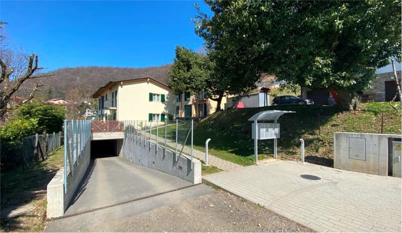 Porzione di casa bifamiliare in VENDITA, 4.5 locali (10)