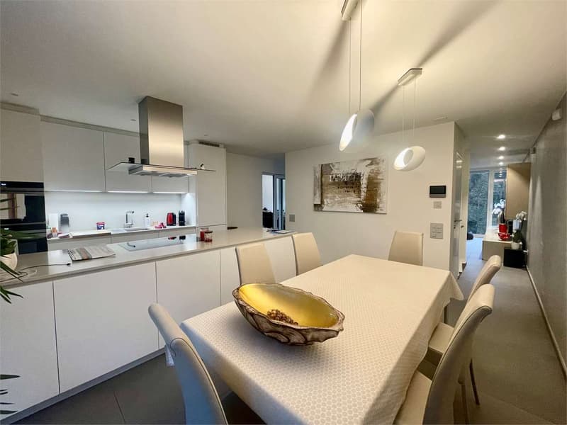 Villa unifamiliare moderna con vista aperta a Origlio (6)