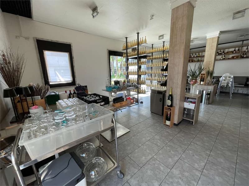 AFFITTASI RISTORANTE - CERCASI NUOVA GESTIONE (5)