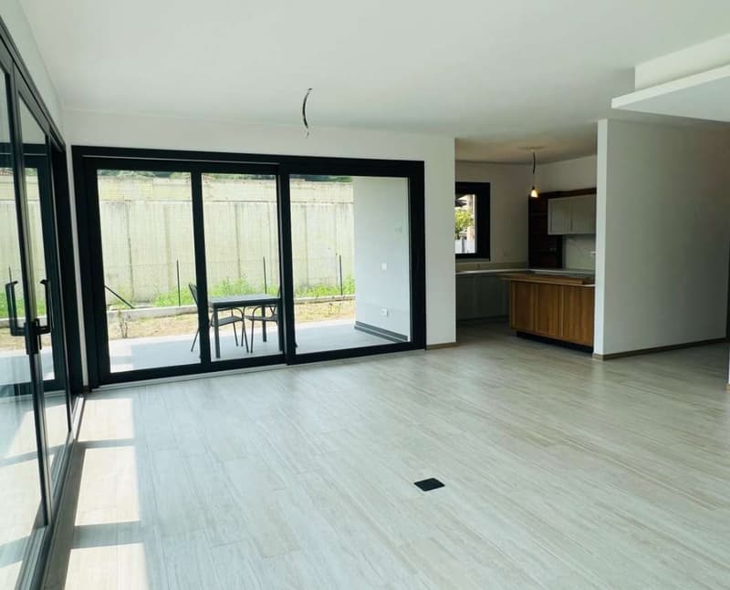 Residenza Esclusiva di nuova costruzione - Levena Ponte Tresa (11)