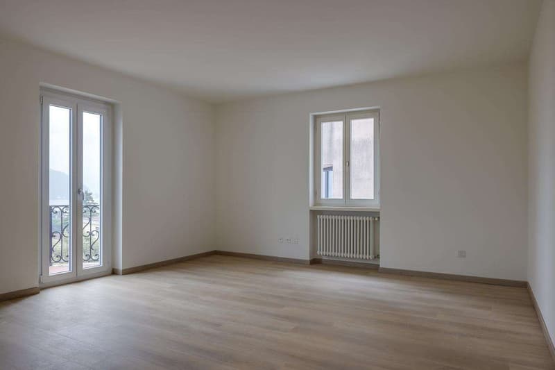 Duplex in affitto a Melide con vista lago e ampio balcone (9)