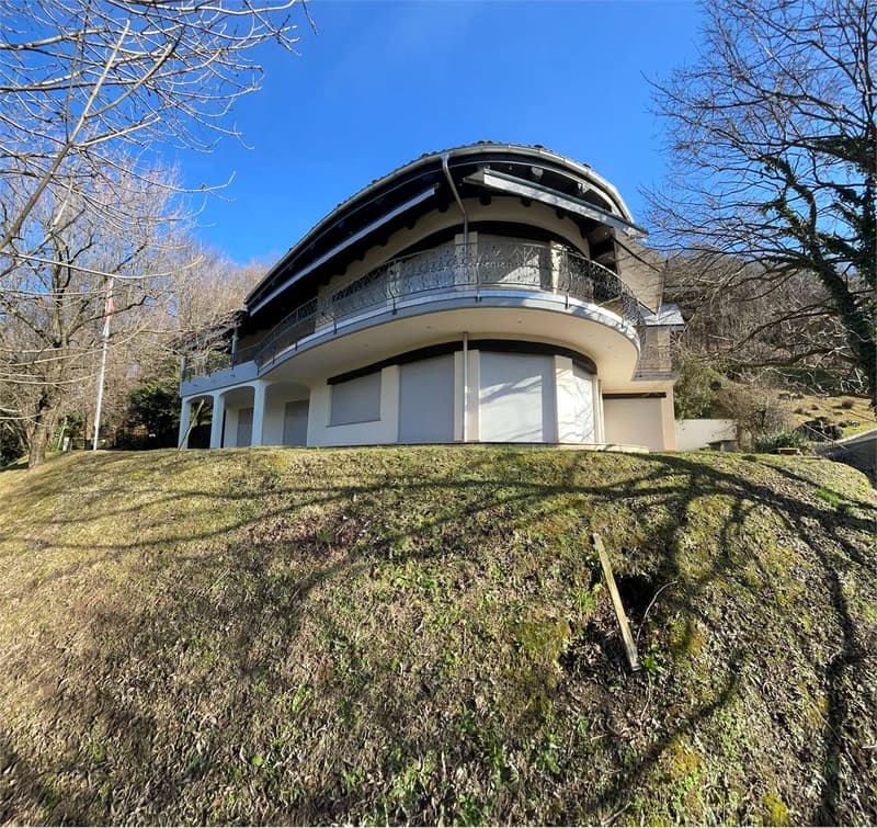 Esclusiva Villa con Area Wellness e Vista Aperta nel Verde di Vezia (2)