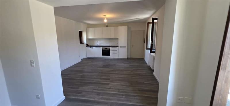 Palazzina a reddito in centro a Vacallo - Ottimo investimento (5)