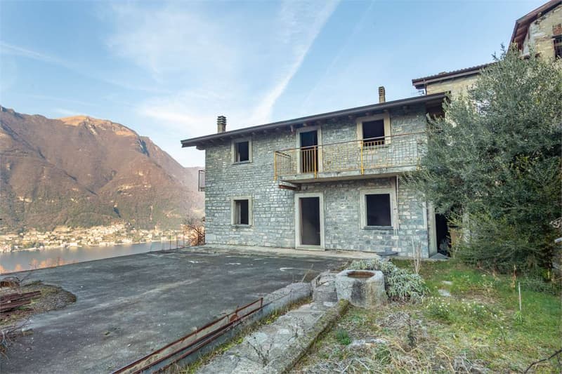Pognana Lario - Bifamiliare con splendida vista lago e grande potenzia (4)