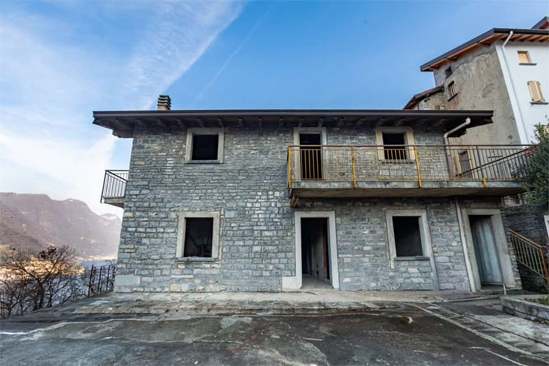 Pognana Lario - Bifamiliare con splendida vista lago e grande potenzia (5)