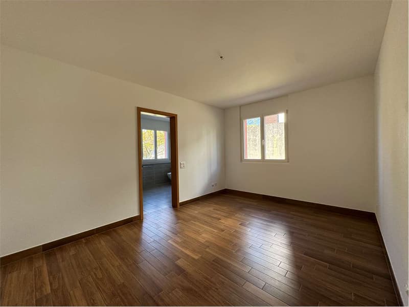 Villa 5.5 locali a Collina d'oro con vista lago mozzafiato (10)