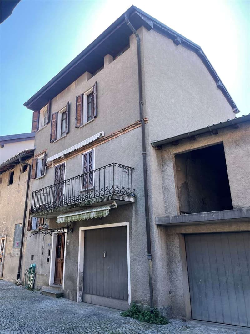Morbio Inferiore - Casa di nucleo con grande potenziale, garage e post (3)