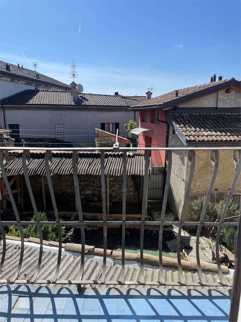 Morbio Inferiore - Casa di nucleo con grande potenziale, garage e post (5)