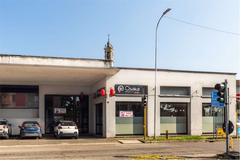Locale Commerciale