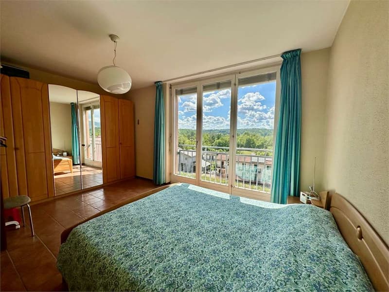 Casa nel verde a Seseglio con splendida vista aperta (2)