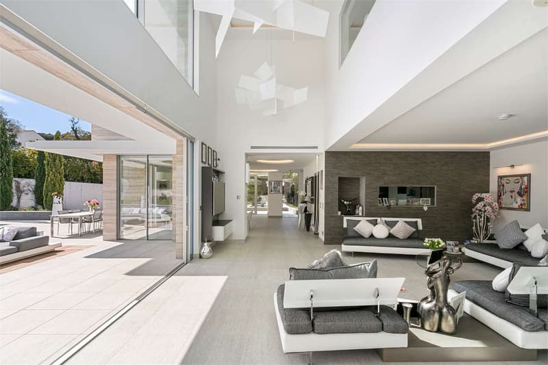 Prestigiosa Villa Moderna Cap D'antibes (2)