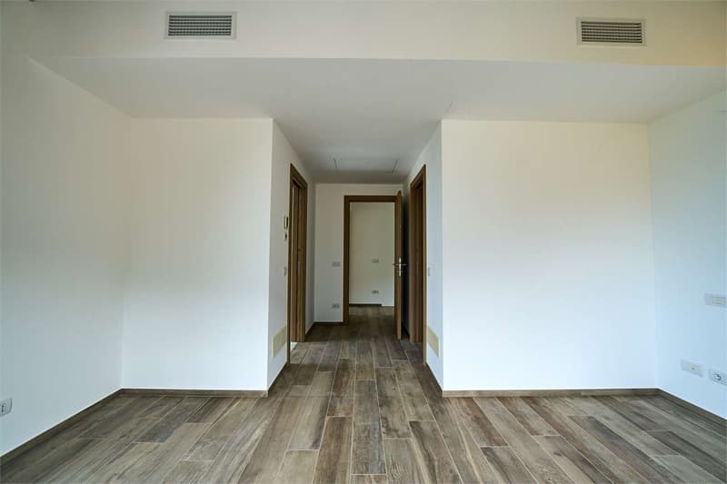 Villa con giardino privato con vista lago - Porlezza (11)