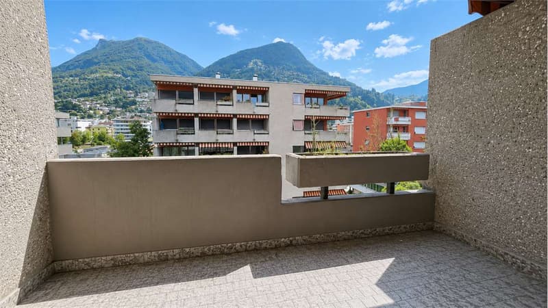 Appartamento 2.5 locali a Lugano Arredato (7)