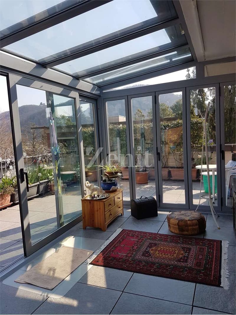 Elegante Attico 3.5 locali con Giardino d'Inverno e terrazza, Agno (9)