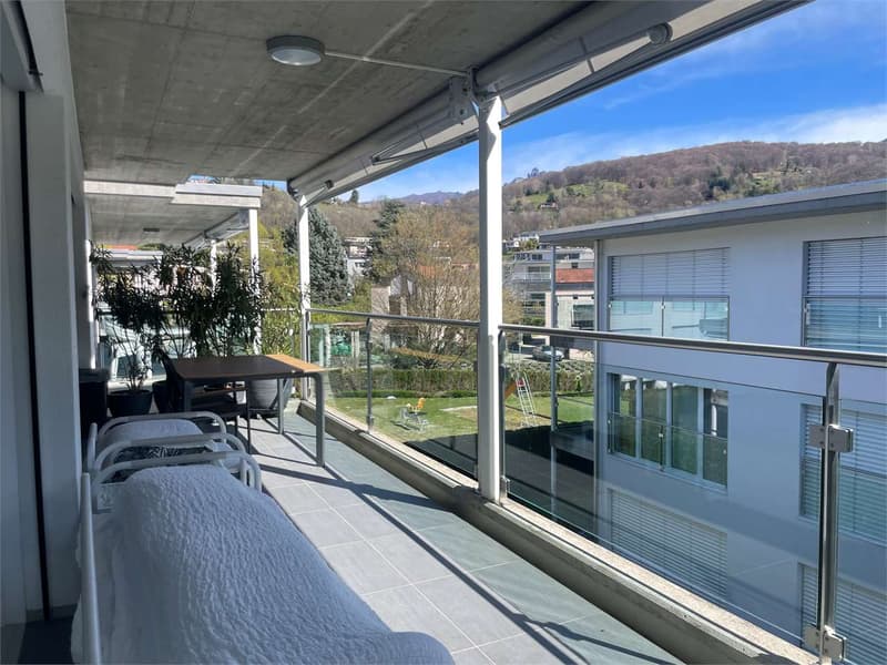 Residenza moderna di pregio con ampio terrazzo e doppi servizi nel ver (10)