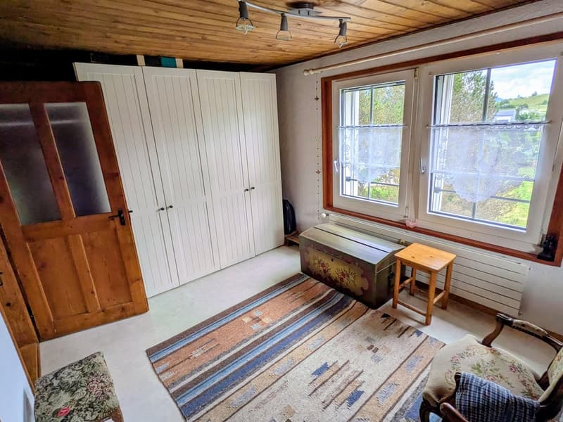 Attraktive 4.5-Zimmer-Wohnung in Leuzigen  hell, grosszügig und mit Balkon/Estrich/Keller (14)