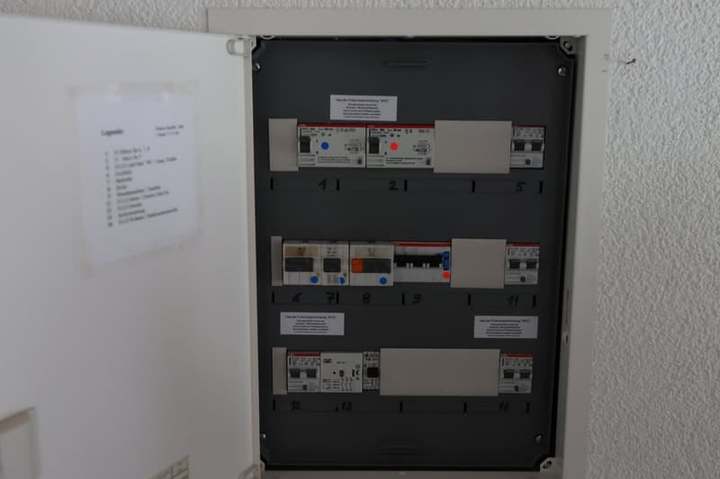Attraktive 4.5-Zimmer-Wohnung in Leuzigen  hell, grosszügig und mit Balkon/Estrich/Keller (21)