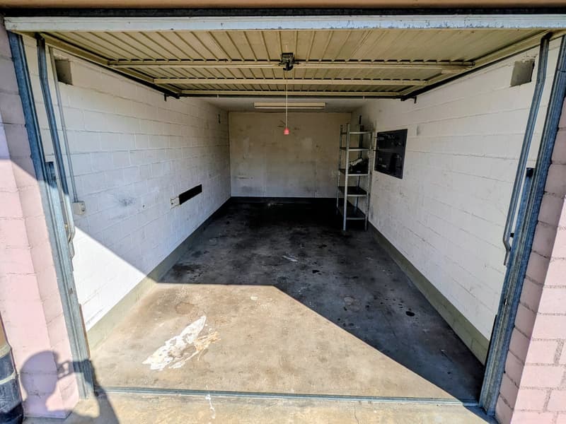 Charmante renovierte 4-Zimmer-Wohnung mit Gemeinschaftspool/Sauna und Garage in Dotzigen (14)