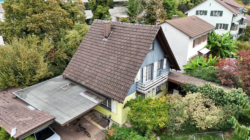 Charmantes 5.5-Zimmer-Einfamilienhaus mit Einliegerwohnung 1.5 Zimmer in Nidau (13)