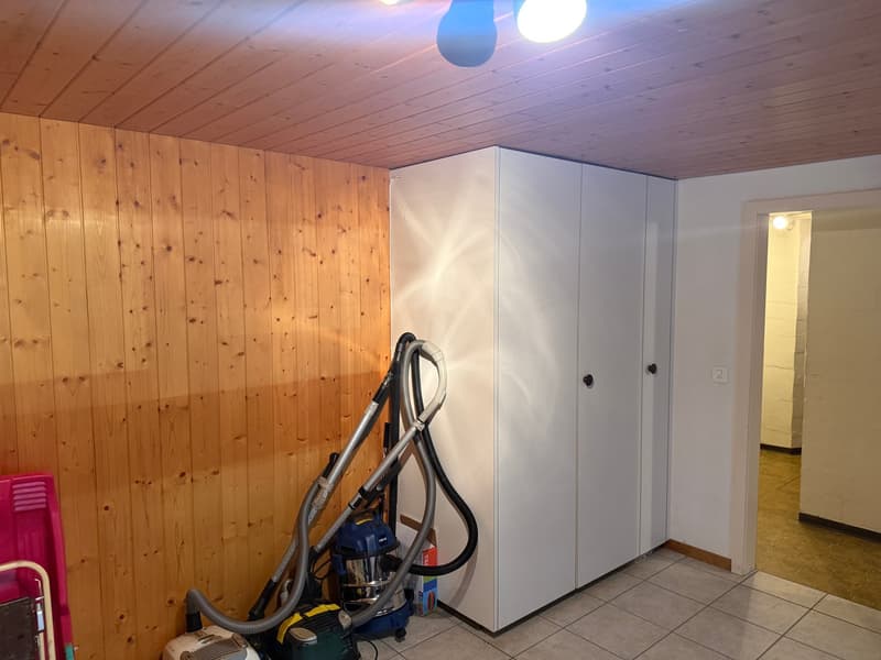 Charmantes Einfamilienhaus an ruhiger Lage in Lengnau (14)