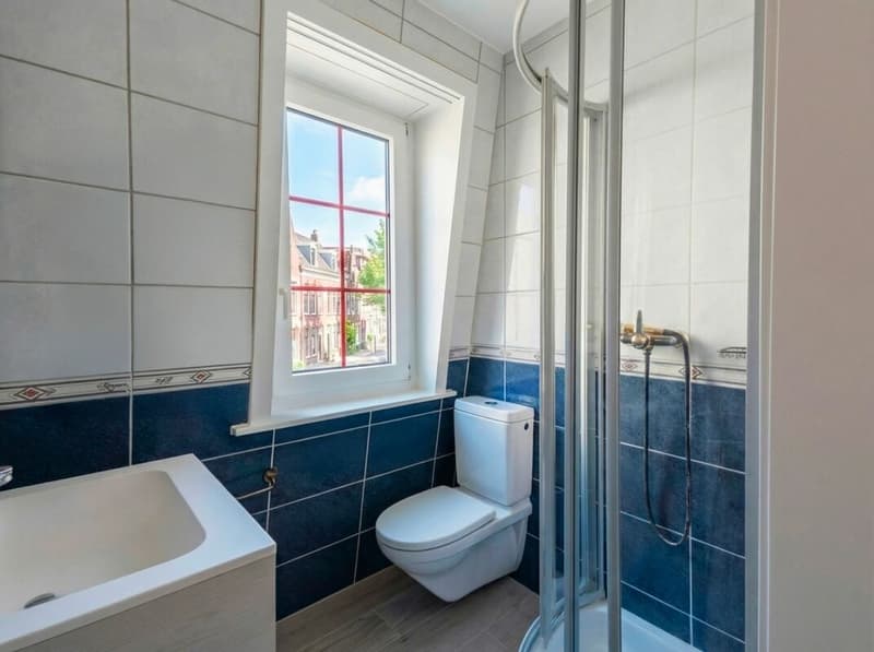 Bel appartement de 2.5 pièces au centre de Montreux (9)