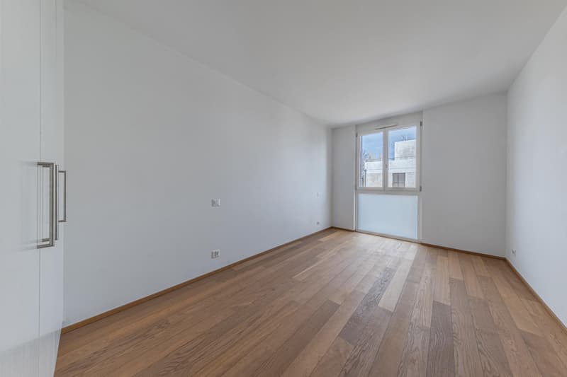 4 pièces moderne avec loggia (5)