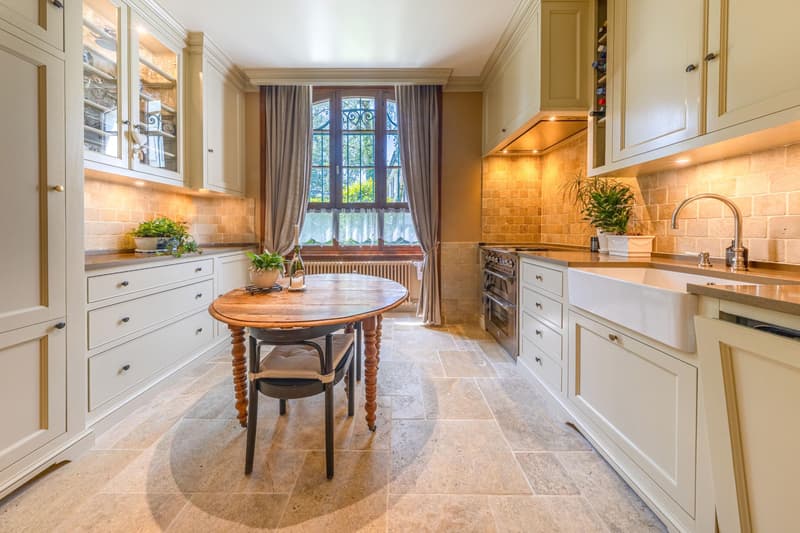 Duplex raffiné dans une demeure historique (4)