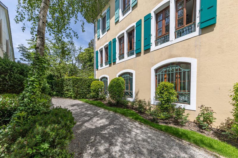 Duplex raffiné dans une demeure historique (5)