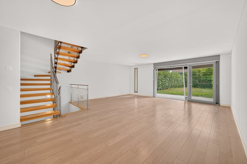 Magnifique townhouse entièrement rénovée au coeur d'une environnement verdoyant (3)