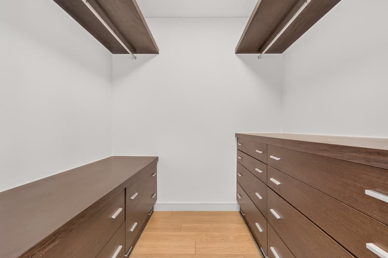 Magnifique townhouse entièrement rénovée au coeur d'une environnement verdoyant (10)
