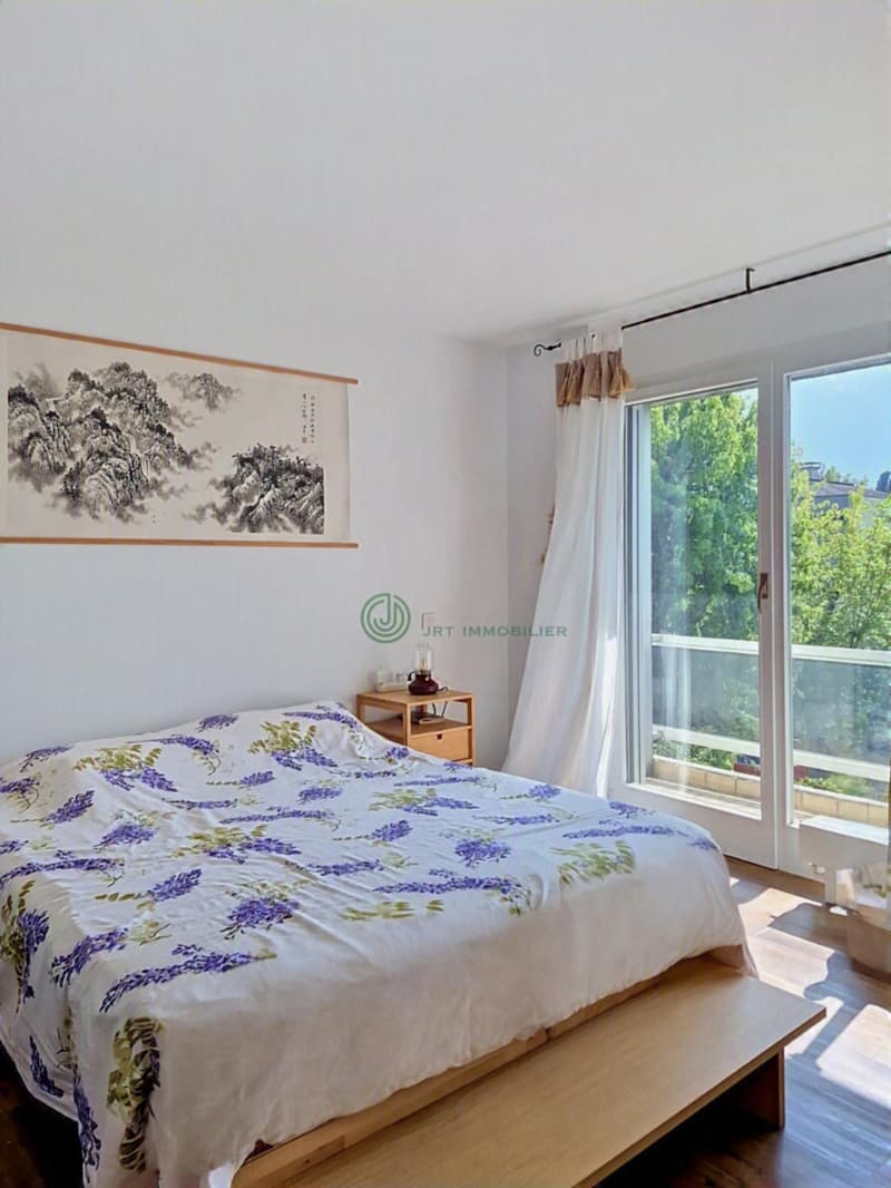 Appartement de standing au calme dans un domaine arboré privé – St-Sulpice (VD) (5)