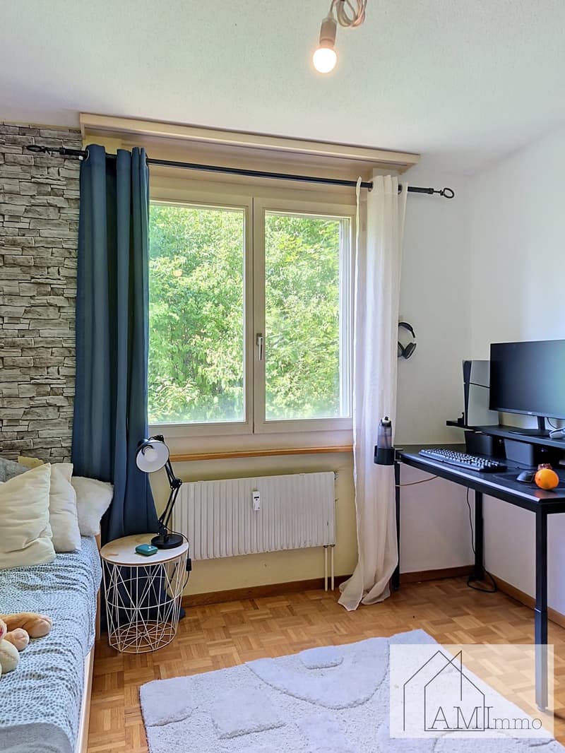 Agréable appartement de 4.5 pièces avec balcon à Villars-sur-Glâne (7)