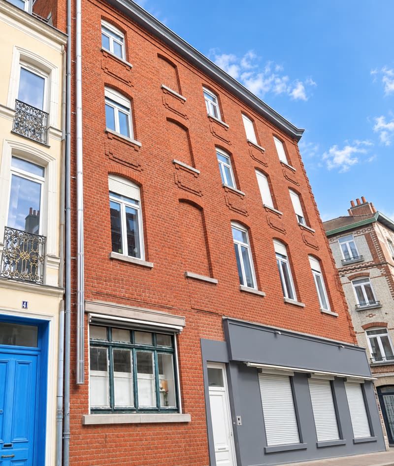 Lille Wazemmes – Grand T2 en duplex avec opportunité commerciale (7)