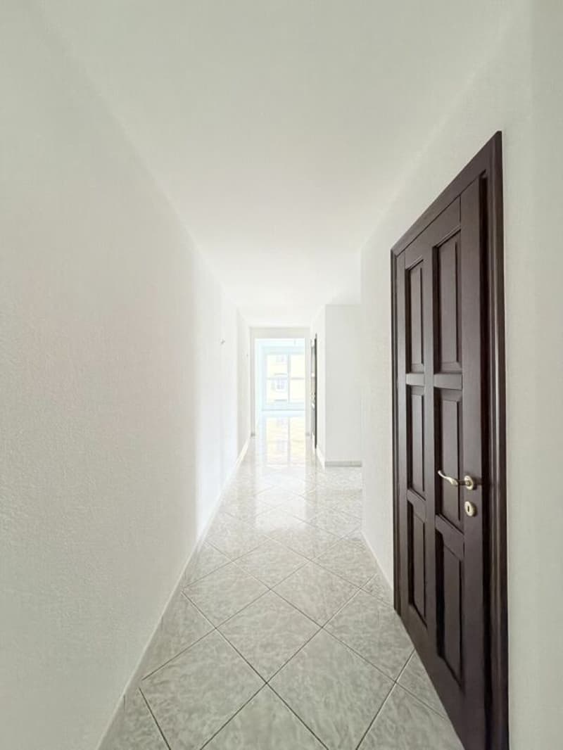 Superbe appartement lumineux de 5,5 pièces avec box - La Chaux-de-Fonds (9)
