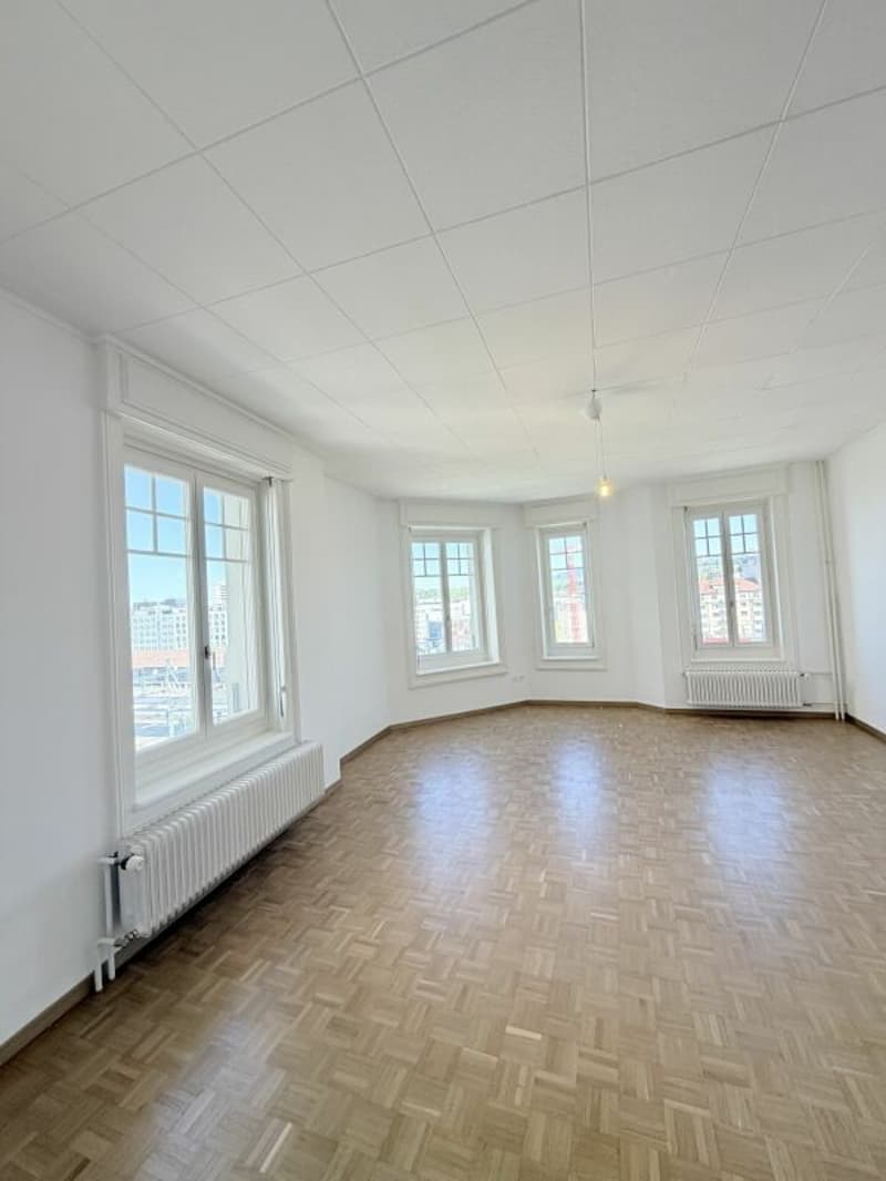 Grand appartement 3.5 - à louer - 1700 Fribourg copie (5)
