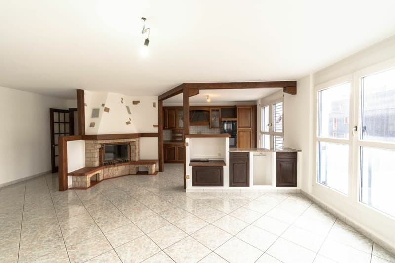 Superbe appartement lumineux de 5,5 pièces avec box - La Chaux-de-Fonds copie (7)