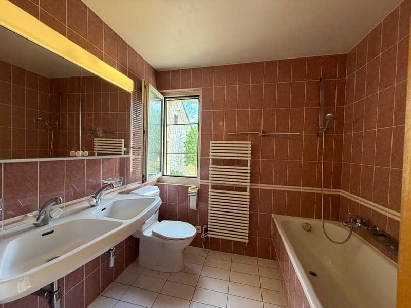 Charmant appartement de 3,5 pièces - 1er étage au cœur de Givrins (7)