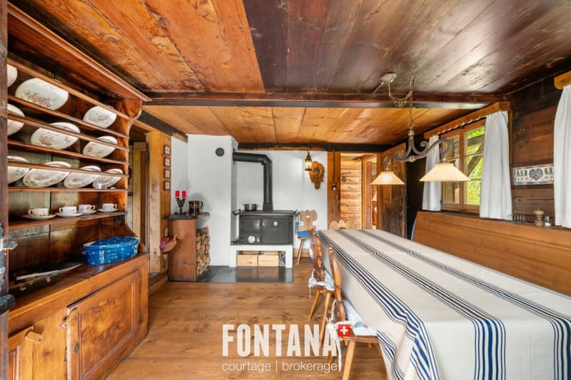 CHALET AUTHENTIQUE DE 1840 - LES DIABLERETS (5)