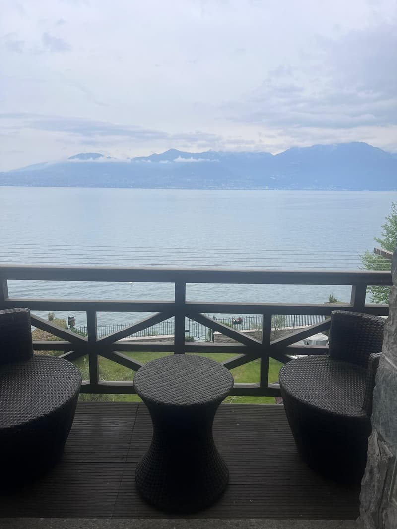 Appartement lumineux avec balcon vue lac à Saint-Gingolph (4)