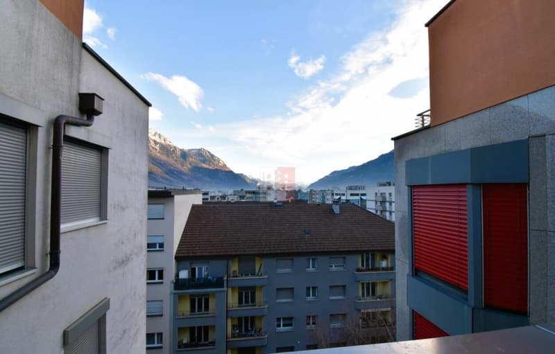 3 pièces disponible de suite à Martigny (16)