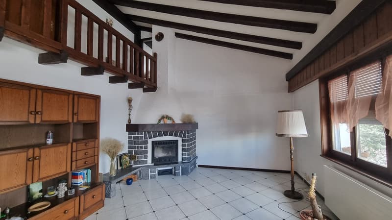 A louer à l'année villa individuelle de 6,5 pièces avec vue panoramique sur la plaine du Rhône (5)