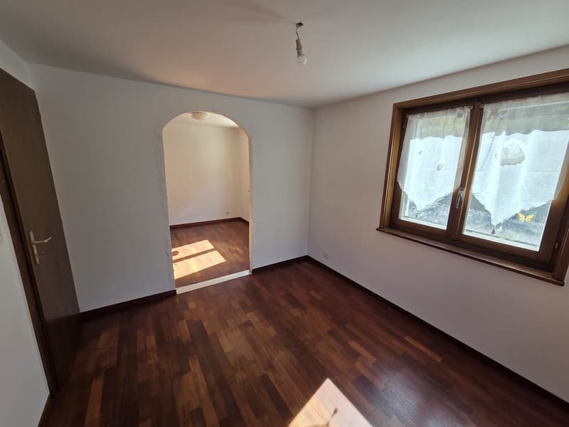 A louer à l'année villa individuelle de 6,5 pièces avec vue panoramique sur la plaine du Rhône (9)