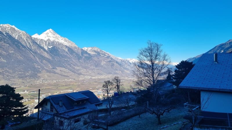 A louer à l'année villa individuelle de 6,5 pièces avec vue panoramique sur la plaine du Rhône (18)