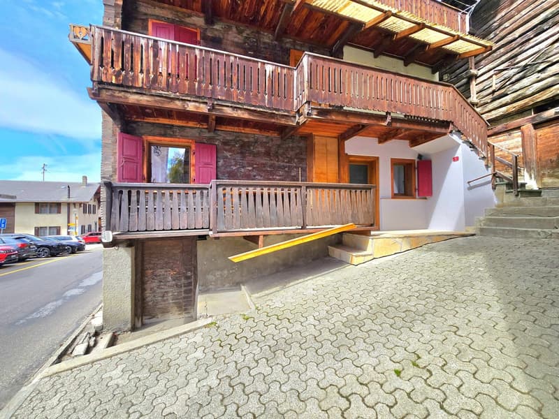 Réservé: Charmant appartement de 2,5 pièces entièrement rénové à St-Martin (Val d'Hérens) (15)