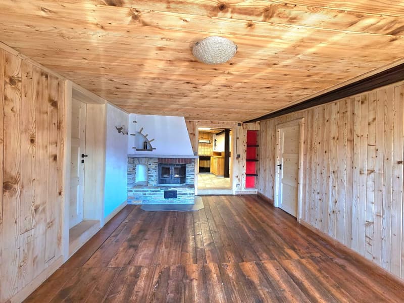 Charmant appartement cosy de 4 pièces avec cheminée à Suen (Saint-Martin), Val d'Hérens (2)