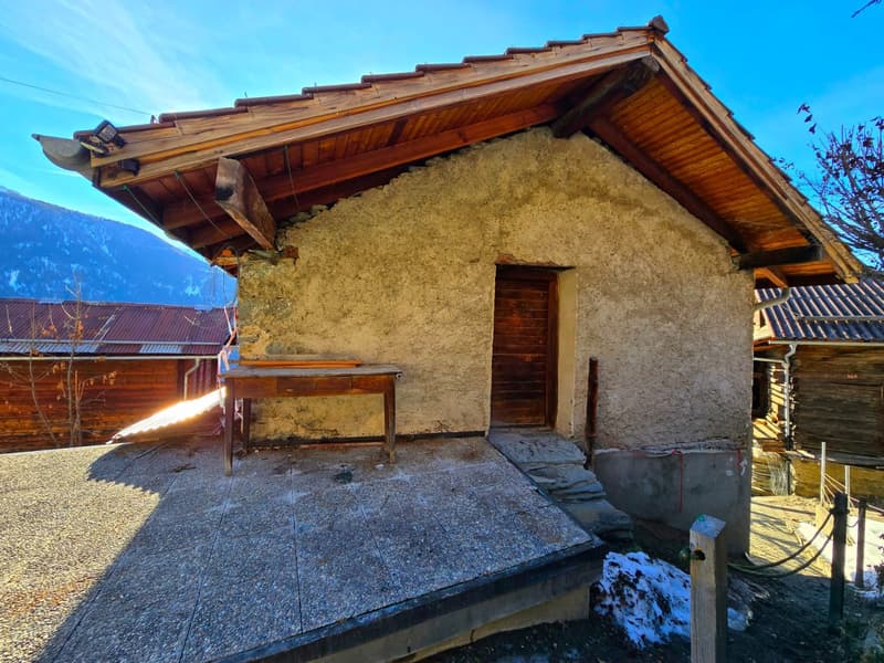 Maison villageoise authentique de 2 appartements à rénover à St-Martin (Val d’Hérens) (21)