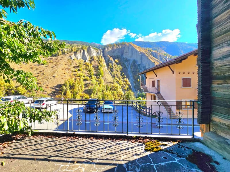 Appartement duplex à rénover avec terrasse et annexes à La Luette au coeur du Val d’Hérens (15)